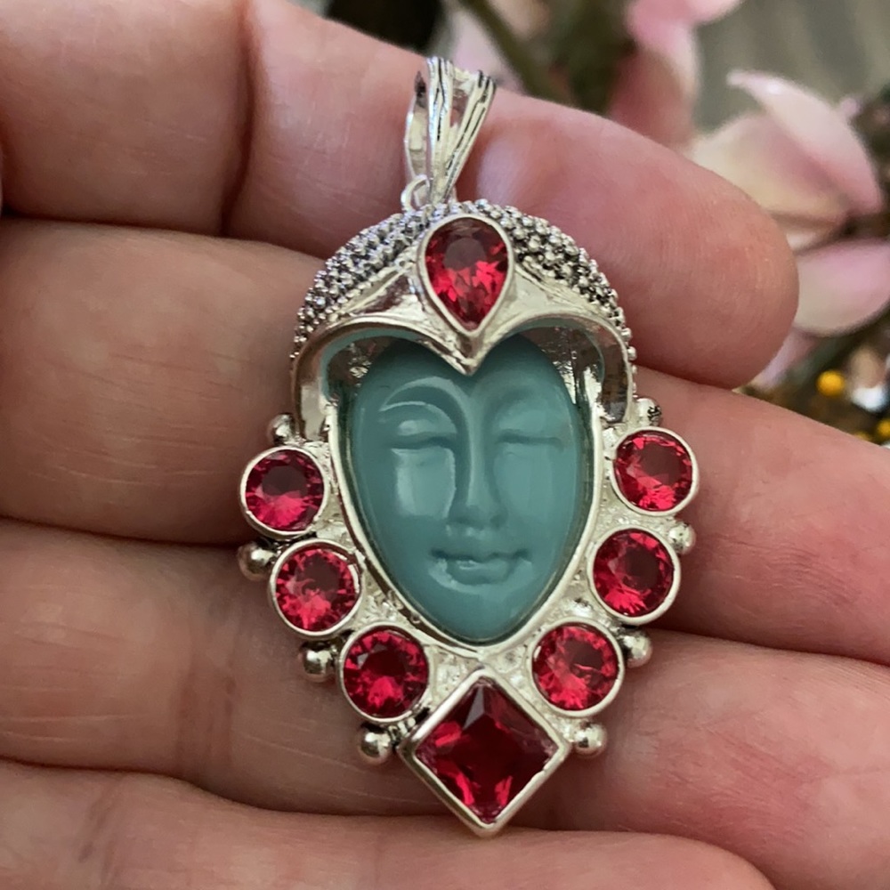 Vintage 925 collectible goddess garnet pendent - Picture 5 of 5
